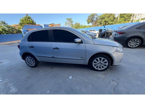 VOLKSWAGEN GOL 1.6 MI 8V FLEX 4P MANUAL G.V VOLKSWAGEN GOL 1.6 MI 8V FLEX 4P MANUAL G.V